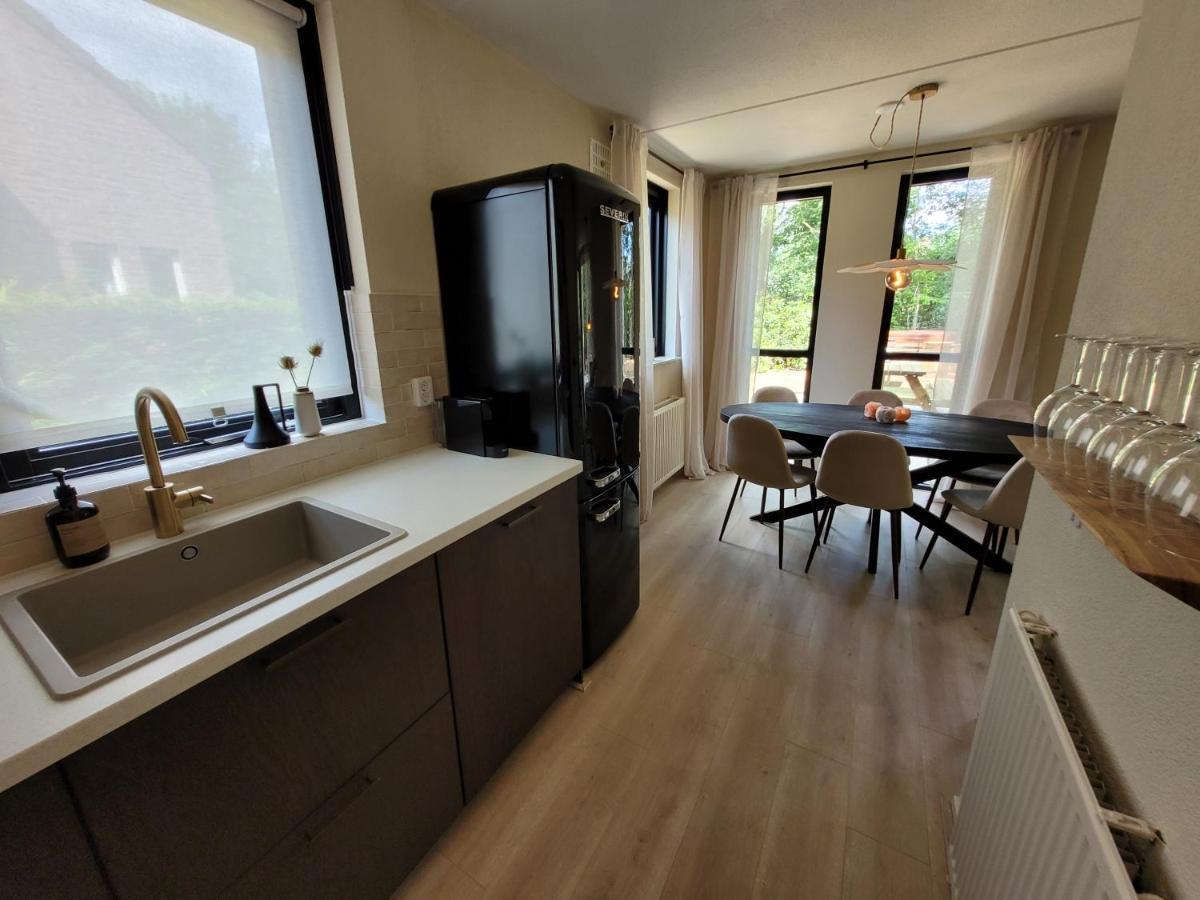 Retro Chic Wellness Met Hottub & Sauna Ewijk Exterior photo